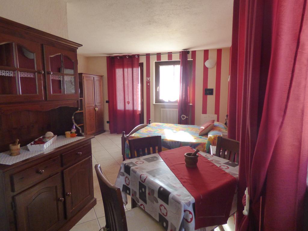 La Tana Del Ghiro Villa Villefranche Kültér fotó